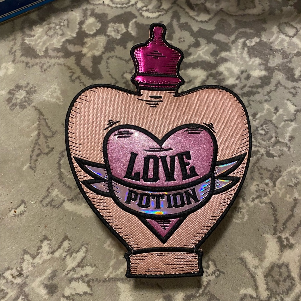 Loungefly Harry Potter Love Potion bag